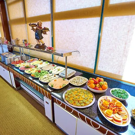 Hotel Feronya 4*