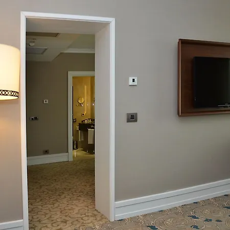 Rotta Hotel 5*