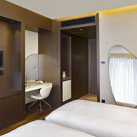Hotel The G