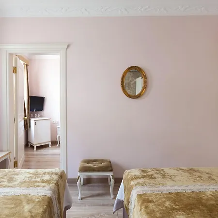 Hotel Romantic