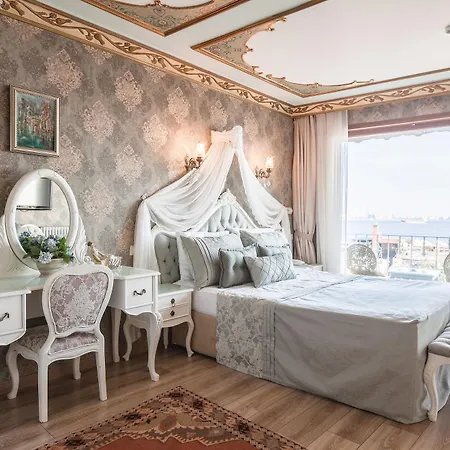 Romantic Hotel Istambul