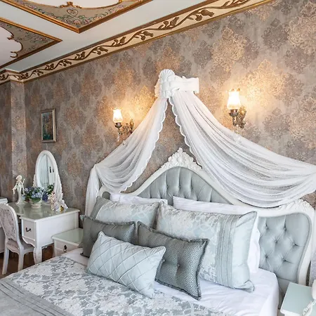 Romantic Hotel Istambul
