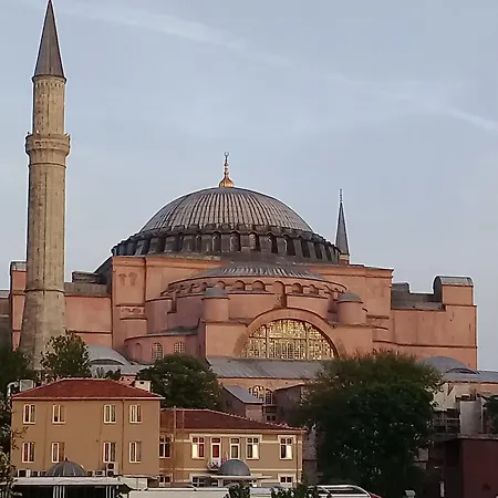 Hotel Merial Sultanahmet 3*