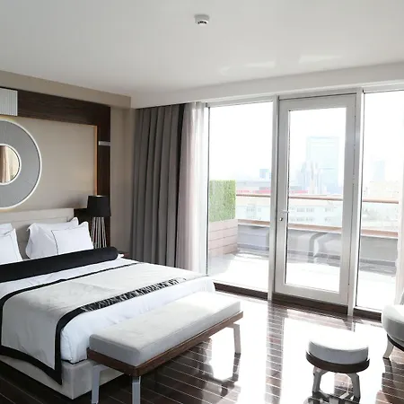Hotel Ramada & Sisli