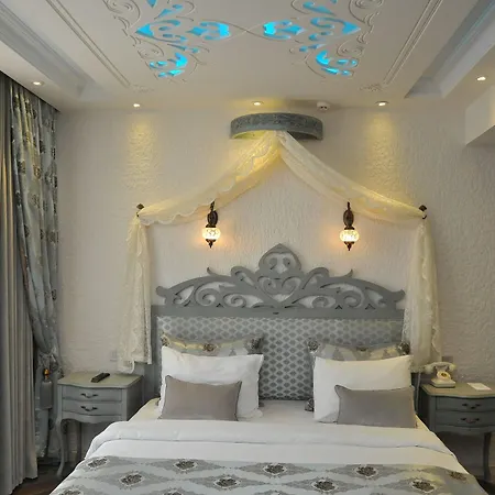 Ayna Otel