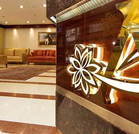 Aprilis - Special Category 4* Istanbul