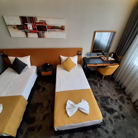 Hotel Sapko Airport 3*