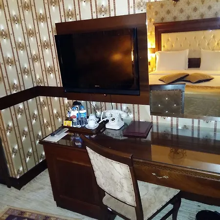 Отель Divalis