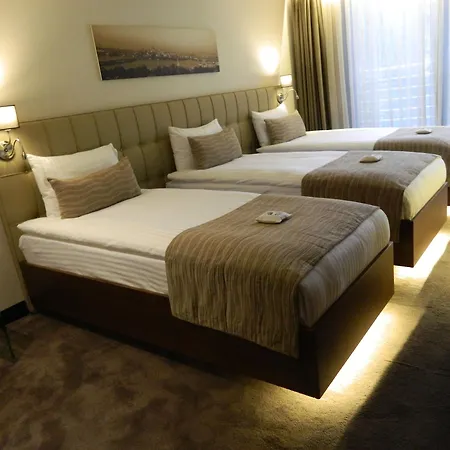 Inncity Nisantasi Hotel 3*