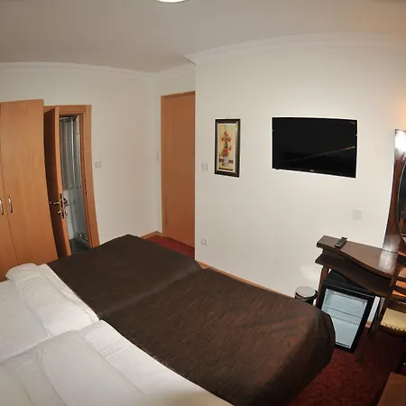 Hotel Palace Point
