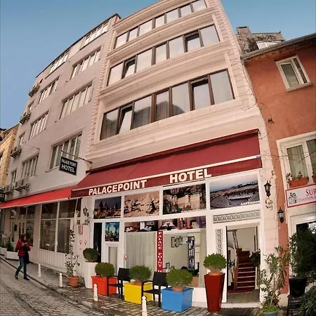 Palace Point Hotel 2*