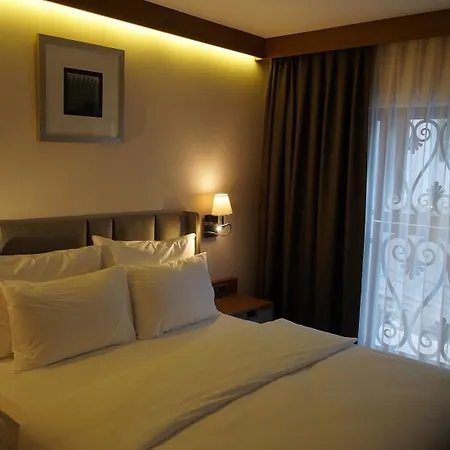 Yuksel Yenikapi 4*
