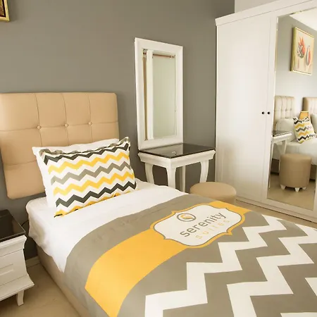 Hotel Serenity Airport 4*