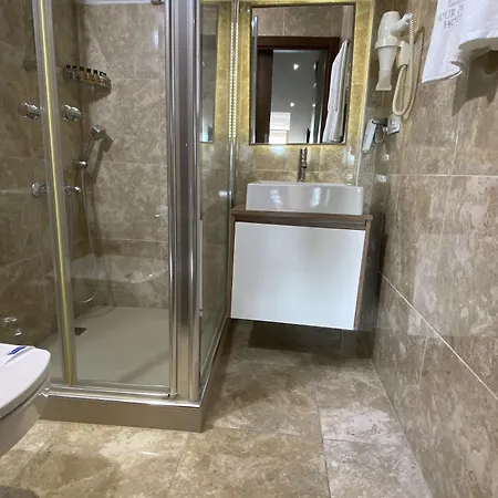 Four Doors 3* Istanbul