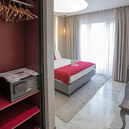 Nowy Efendi - Special Category Hotel 4*