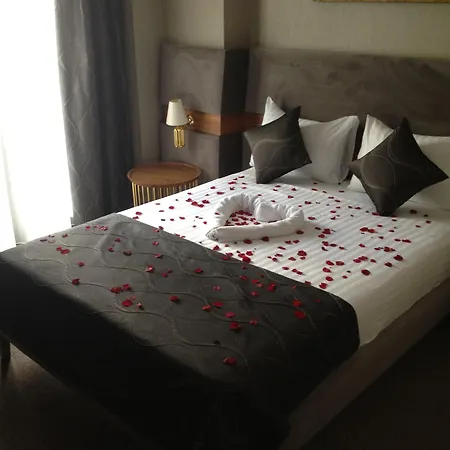 Nowy Efendi - Special Category Hotel Estambul