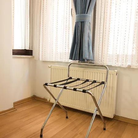 The House Of Tulpan Szálloda 2*