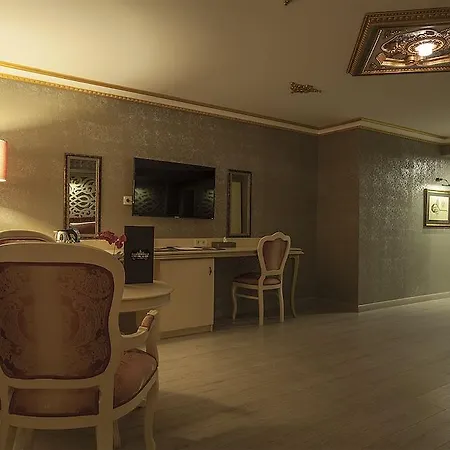 Empire 3* Istanbul