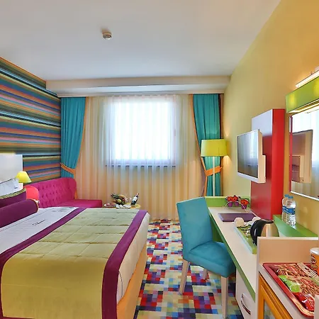 Mayi Hotel 5*