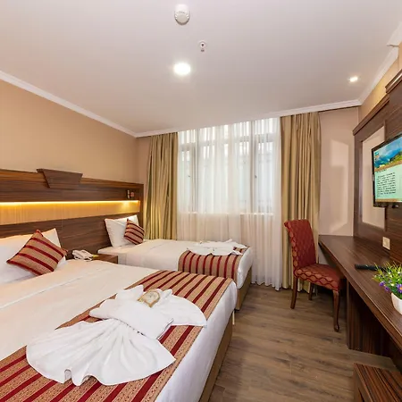 Vision Deluxe Hotel 3*