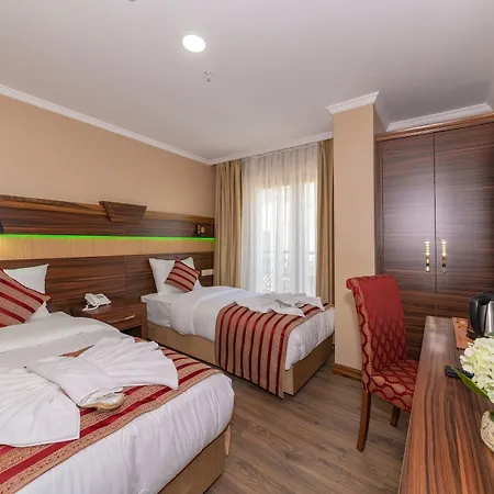 Vision Deluxe Hotel