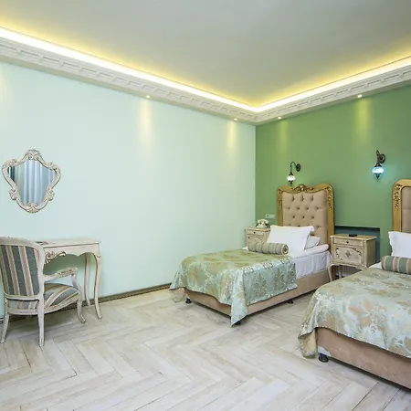 Artdeco 3*