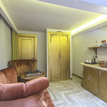 Otel Artdeco 3*