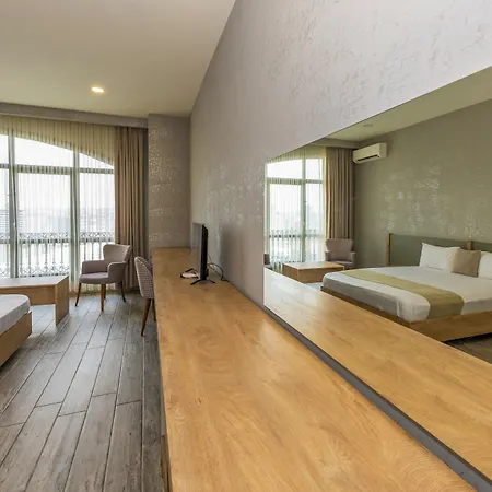 Aparthotel Agora