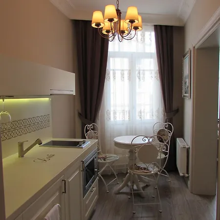 Apartment Louis Luxury *