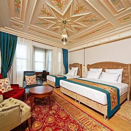 Azade Premier 3*