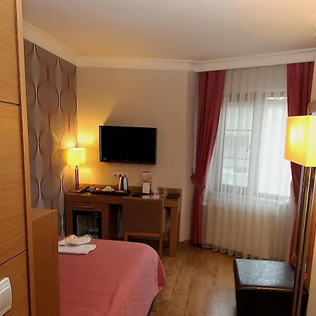 Levent 3*