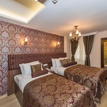 Marmara Place Old Hotel Istanbul
