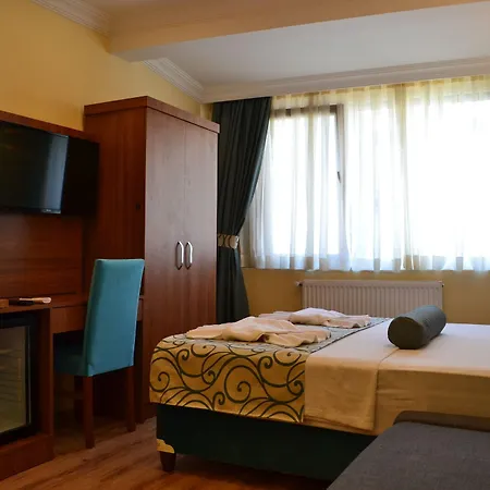 Hotel Riverland & Istanbul
