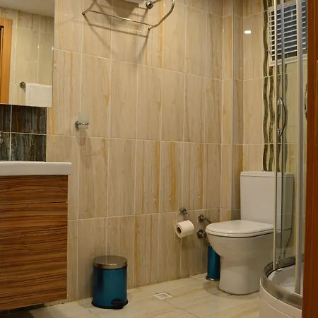Hotel Riverland & 3*
