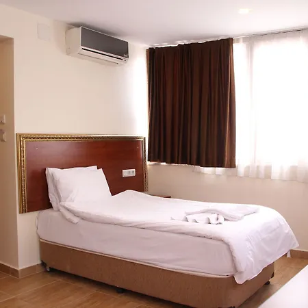 Real Life Hotel