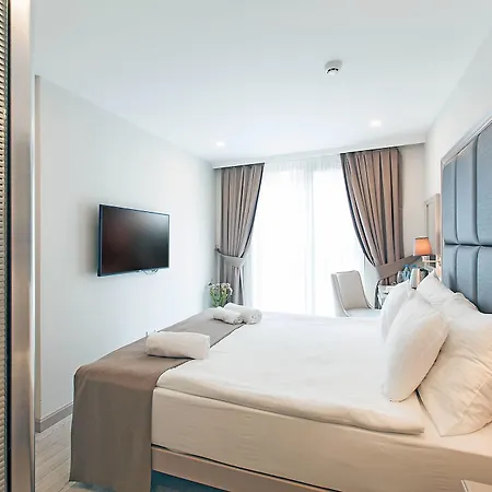 Perla Galata Hotel