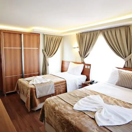 Taksim Palace 2* Istanbul