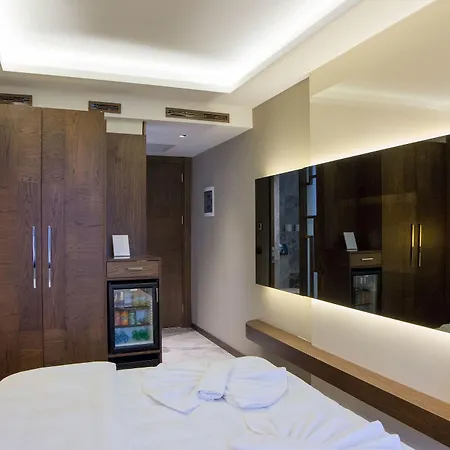 Hotel Biancho Pera- Special Category