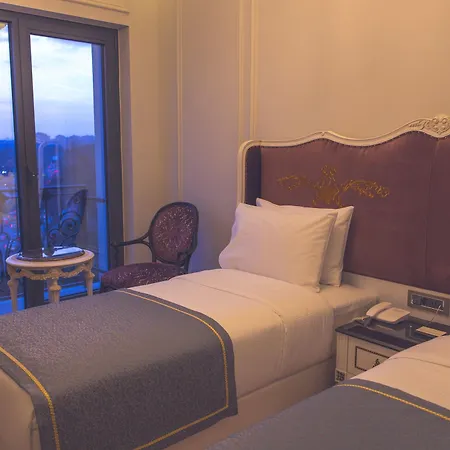 Hotel The Time Marina 4*