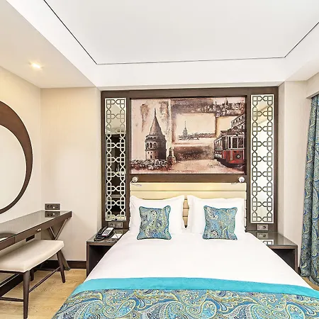 Hotel Mukarnas Taksim 3*