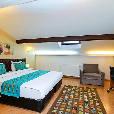Retropera Otel İstanbul