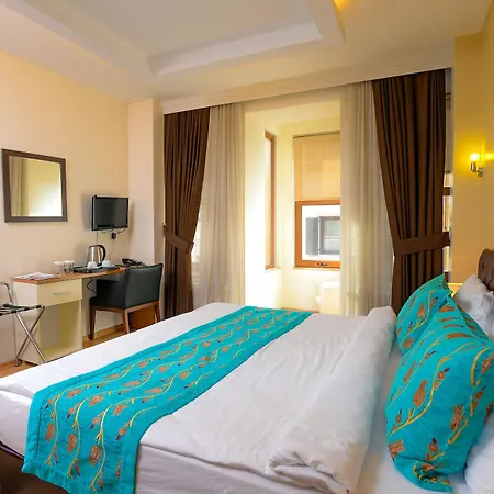 Retropera Otel İstanbul