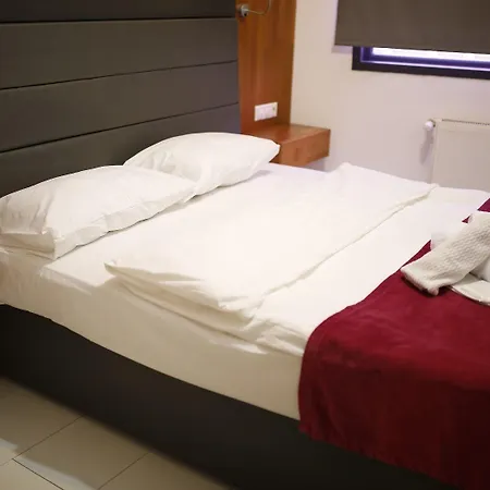 Aparthotel Black