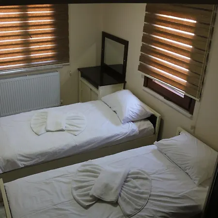 Beyoglu Huzur Hotel 3*