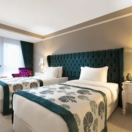 Metropolitan Taksim Hotel