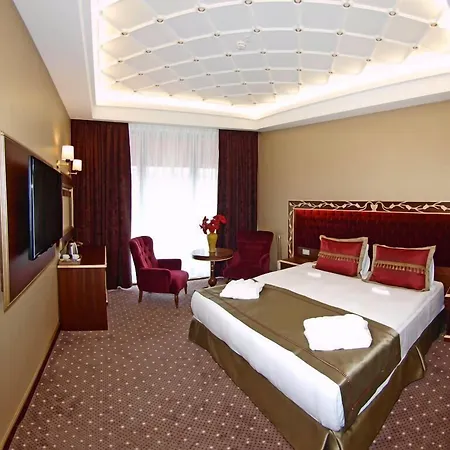 Mb Deluxe 4*