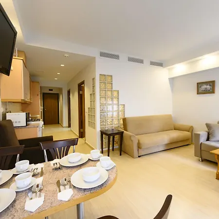 Entes Apartahotel