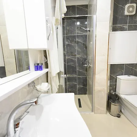 Entes Apartahotel Estambul
