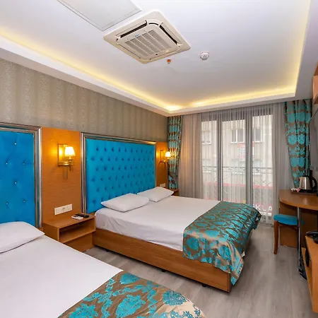 Grand Palace 3*