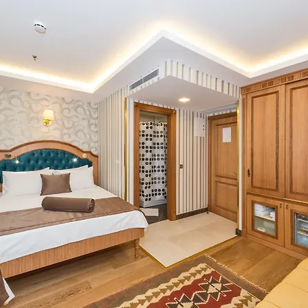 Aprilis Gold - Special Category Hotel